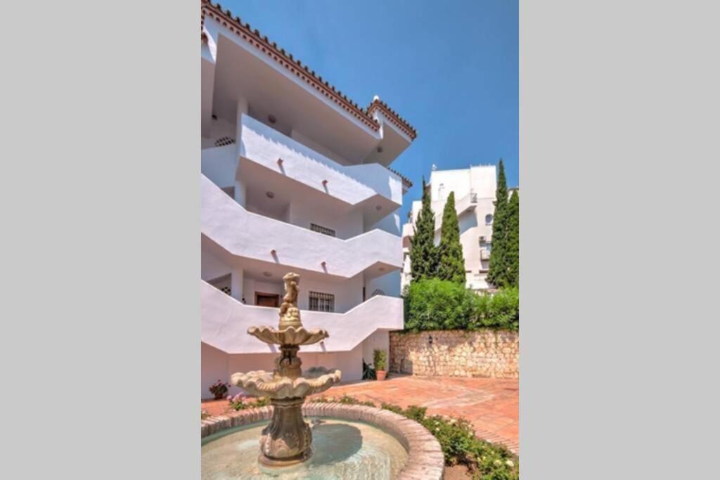 Macas Apartment Parque De La Paloma Pueblo Quinta Benalmadena Con Vistas Al Mar Piscina Y A 3 Minutos De La Playa Eksteriør billede